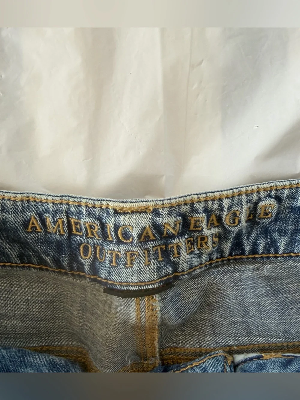 American Eagle Outfitters Faded Light Blue Straight Jeans